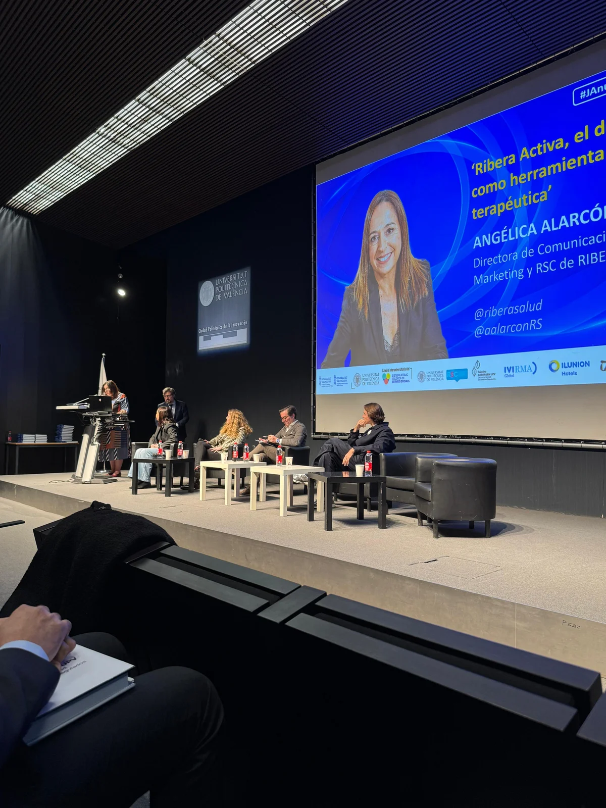 Mesa redonda en las Jornadas Corresponsables Valencia 2026 en la Universitat Politècnica de València