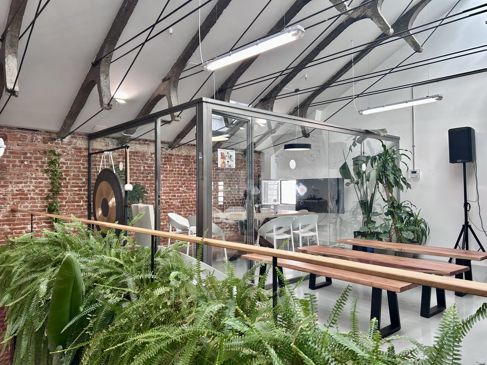 Entreplanta de la oficina de Dcycle